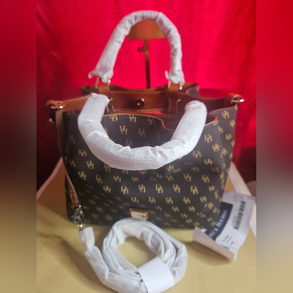 NWT Dooney & Bourke Gretta Brenna Tote Crossbody Bag Brown Tmoro NG1905BM - Picture 5 of 7